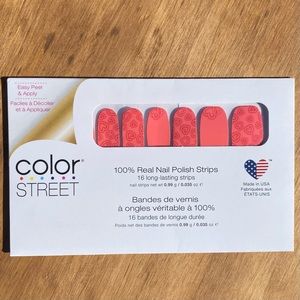 NWT Color Street Heartthrob Retired Real Nail Polish Strips